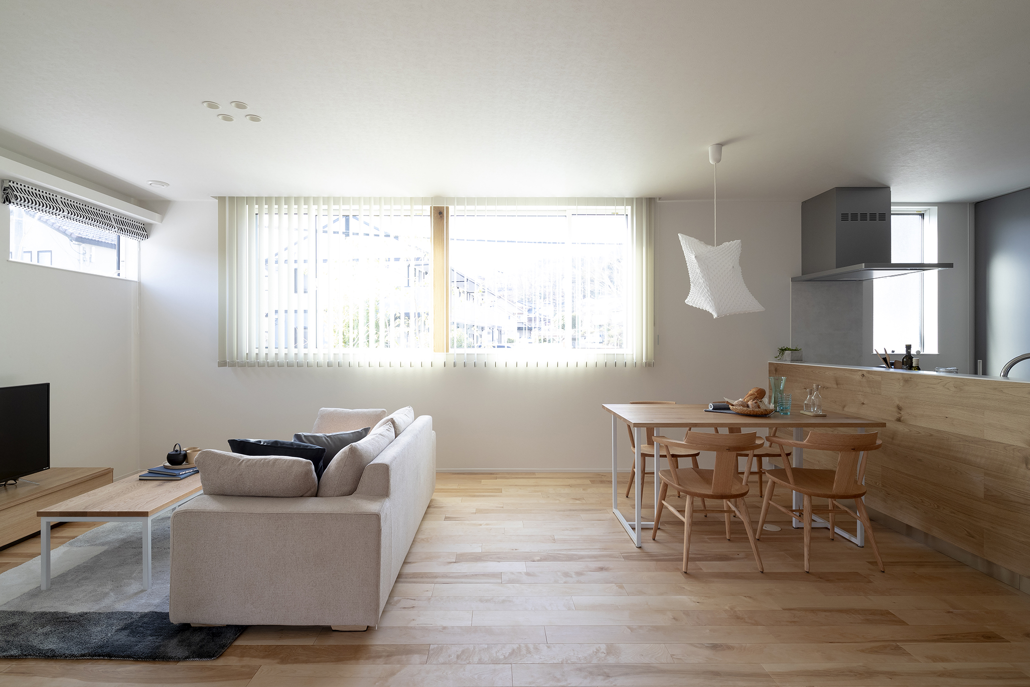 株式会社心TECH ファーストビュー